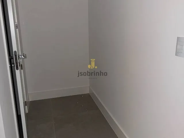 Imagem 2: Sala Comercial 112M² para Alugar - Meia Praia, Itapema