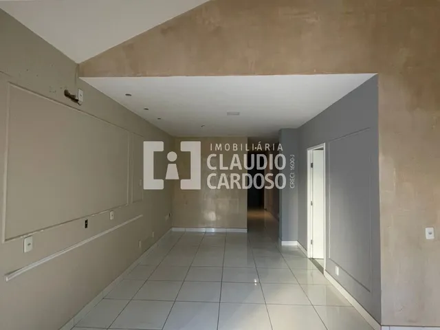 Imagem 2: Alugo excelente ponto comercial em localização privilegiada, na esquina da Avenida