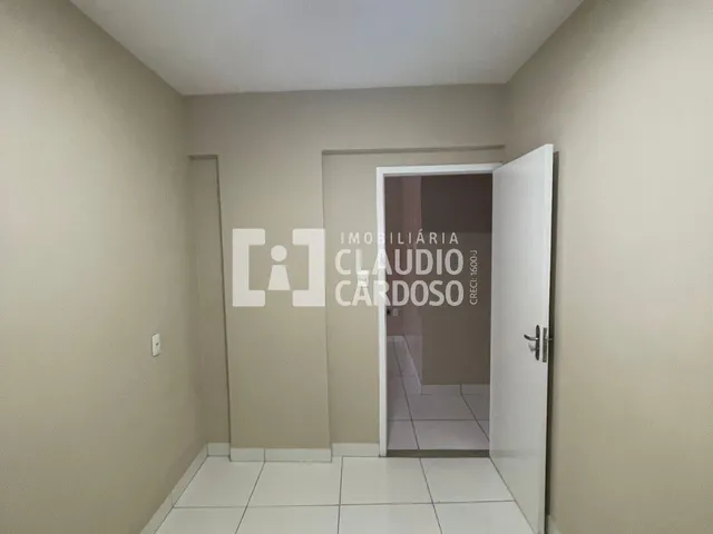 Imagem 9: Alugo excelente ponto comercial em localização privilegiada, na esquina da Avenida
