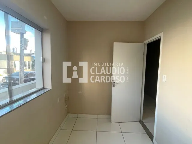 Imagem 10: Alugo excelente ponto comercial em localização privilegiada, na esquina da Avenida