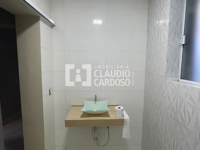 Imagem 8: Alugo excelente ponto comercial em localização privilegiada, na esquina da Avenida