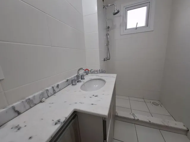 Imagem 3: Apartamento para aluguel em Canoas, Niterói - Área Urbana com piscina e academia