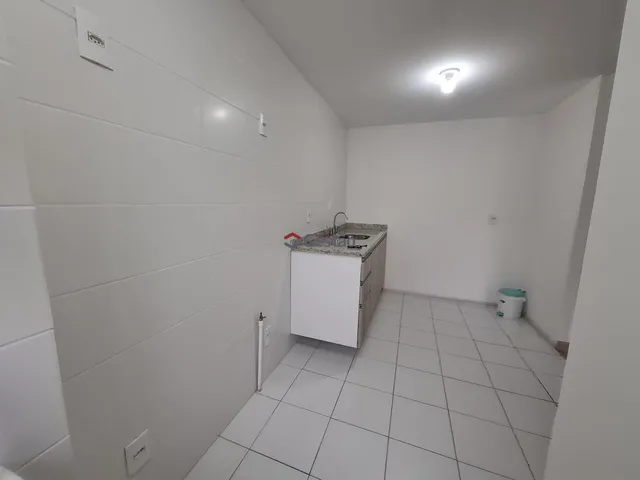 Imagem 10: Apartamento para aluguel em Canoas, Niterói - Área Urbana com piscina e academia