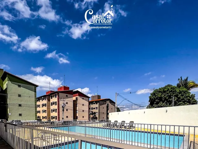 Imagem: O apartamento possui 2 Dormitórios, 1 Suíte, 1 Banheiro,