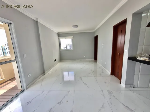 Imagem 11: Aluguel de Apartamento de 3 Quartos com Suíte, Varanda Gourmet e 2 Vagas na Garagem em