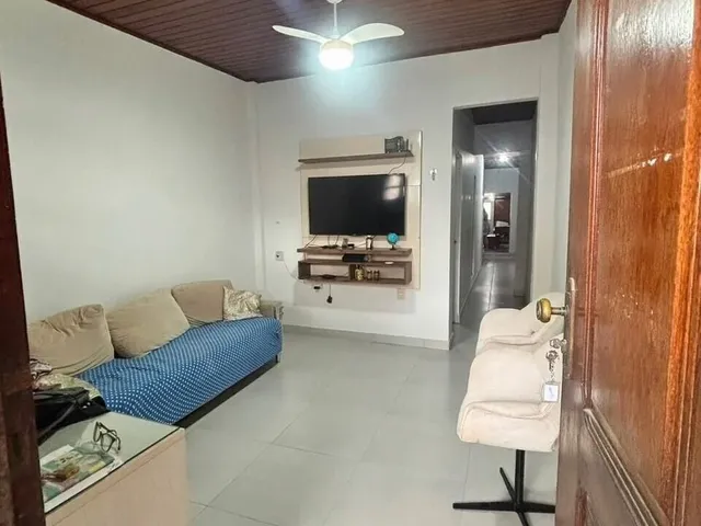 Imagem 3: Casa com Quintal Grande à Venda no Bairro do Telégrafo
