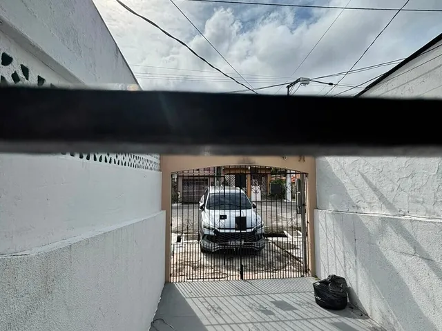 Imagem 5: Casa com Quintal Grande à Venda no Bairro do Telégrafo