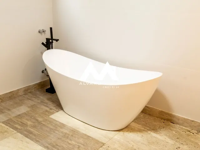 Imagem 5: Apartamento garden com 4 suítes e 3 vagas no bairro Sion