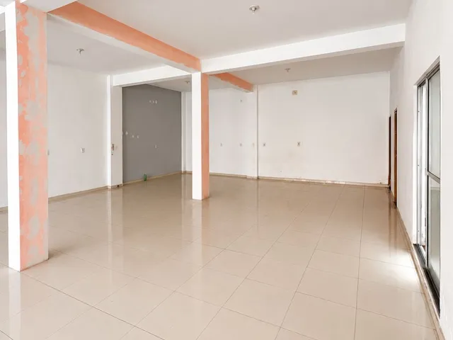 Imagem 2: Prédio Comercial I Cohatrac II