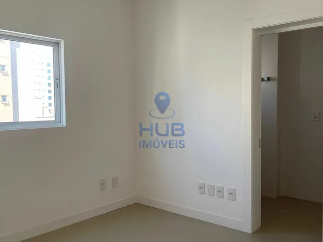 Imagem 16: Apartamento com 3 Dormitórios À Venda Sendo 3 Suítes, 138.5 M² por - R$ 2.400.000,00 - Meia Praia - Itapema/Sc