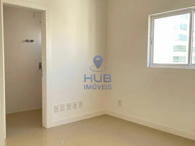 Imagem 11: Apartamento com 3 Dormitórios À Venda Sendo 3 Suítes, 138.5 M² por - R$ 2.400.000,00 - Meia Praia - Itapema/Sc