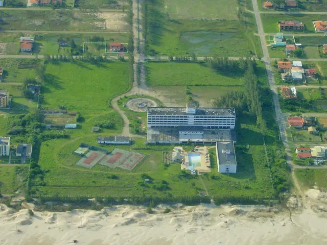 Imagem: Terreno à Venda - Praia de Itabiruba