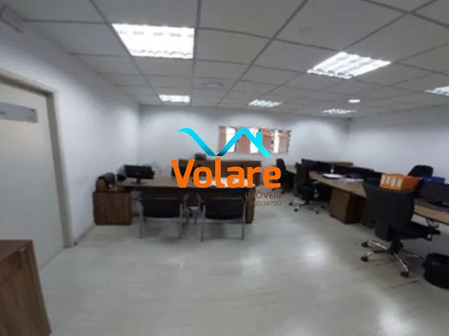Imagem 4: Galpão Comercial de 2.410m² para Locação em Osasco-SP, Bairro Remédios: Confira Já!