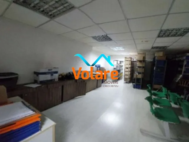 Imagem 16: Galpão Comercial de 2.410m² para Locação em Osasco-SP, Bairro Remédios: Confira Já!