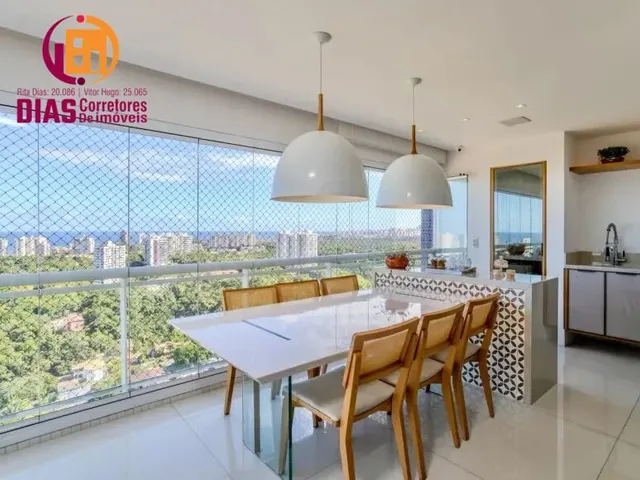 Imagem 12: Vendo impecável Apartamento reformado com 131m2, varanda gourmet vista mar, 4/4, 2 vagas
