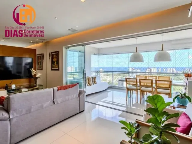 Imagem 8: Vendo impecável Apartamento reformado com 131m2, varanda gourmet vista mar, 4/4, 2 vagas