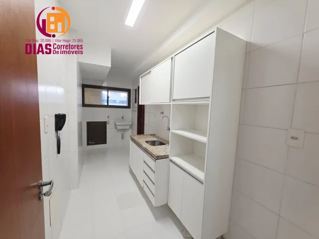 Imagem 8: Vendo Apartamento com 94m2, varanda panorâmica vista mar, 3/4, suíte, 2 vagas, total