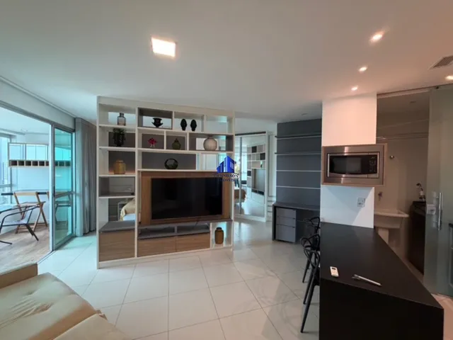 Imagem: O apartamento possui 1 Dormitório, 1 Suíte, 1 Banheiro, 1