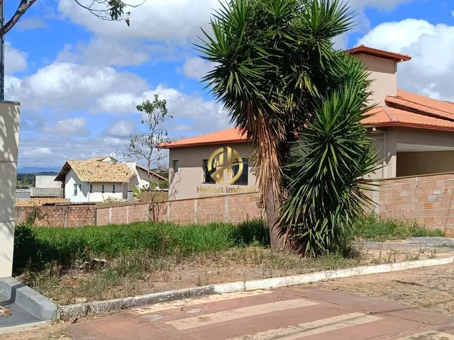 Imagem 1: Lote Financiado e com Escritura de 360m² no Condomínio Vitória da União