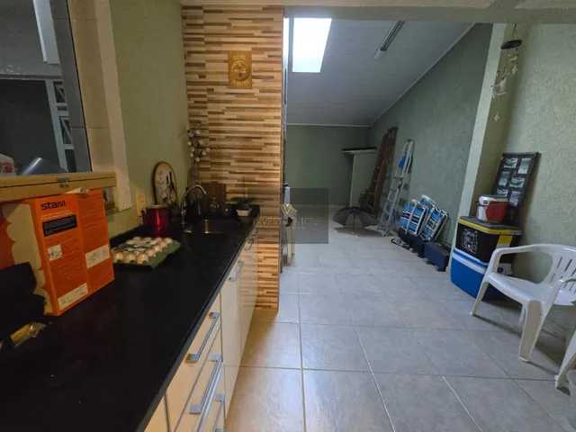 Imagem 14: Sobrado à venda frente para a rua no Novo Mundo com 3 quartos R$ 899.000,00