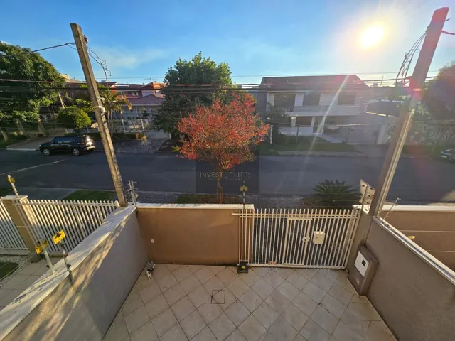 Imagem 5: Sobrado à venda frente para a rua no Novo Mundo com 3 quartos R$ 899.000,00