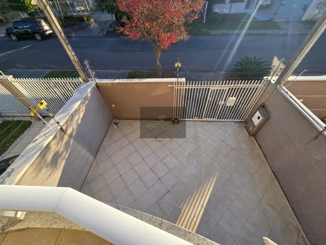 Imagem 8: Sobrado à venda frente para a rua no Novo Mundo com 3 quartos R$ 899.000,00