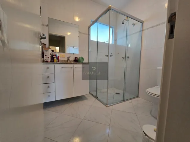 Imagem 7: Sobrado à venda frente para a rua no Novo Mundo com 3 quartos R$ 899.000,00