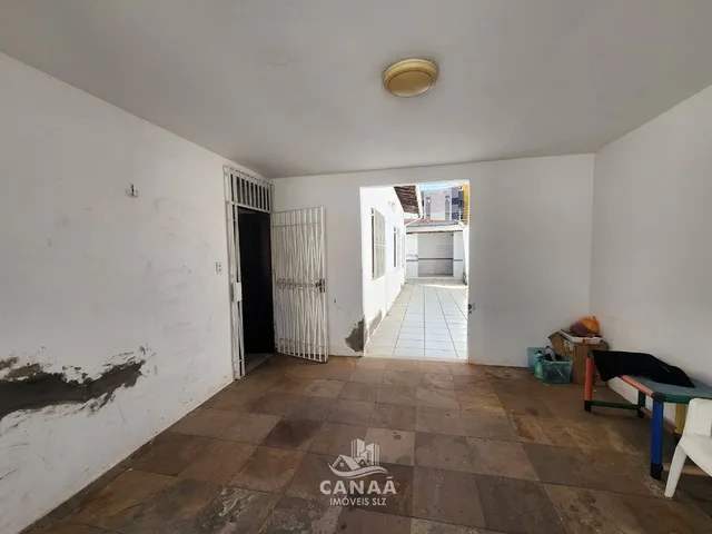 Imagem 9: Vende-se Espaçosa Casa em Ponta do Farol - 360m² - Ideal Para Ponto Comercial