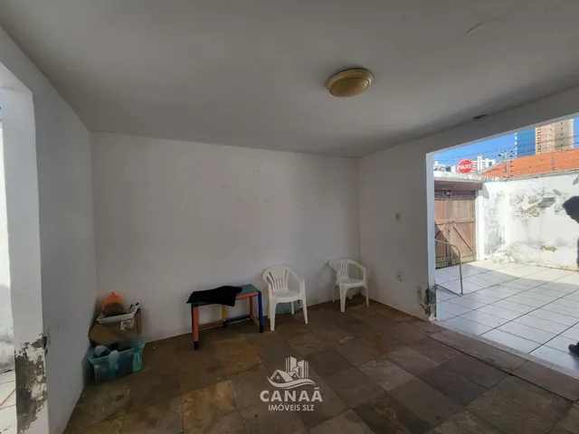 Imagem 10: Vende-se Espaçosa Casa em Ponta do Farol - 360m² - Ideal Para Ponto Comercial