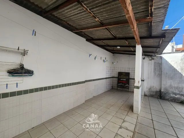 Imagem 2: Vende-se Espaçosa Casa em Ponta do Farol - 360m² - Ideal Para Ponto Comercial