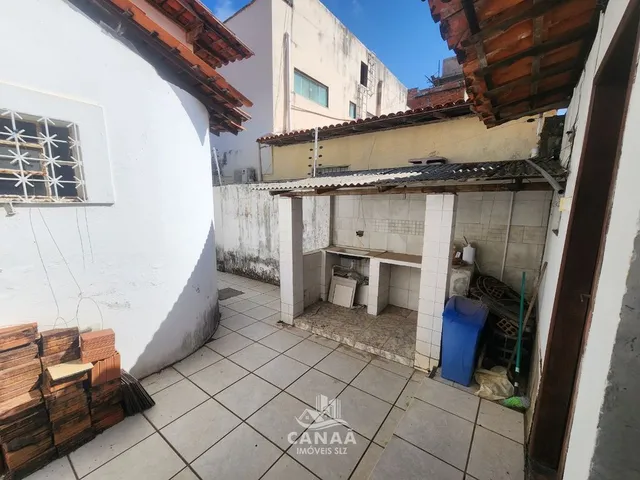 Imagem 3: Vende-se Espaçosa Casa em Ponta do Farol - 360m² - Ideal Para Ponto Comercial