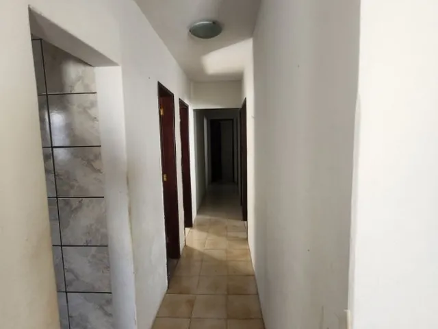 Imagem 14: Vende-se Espaçosa Casa em Ponta do Farol - 360m² - Ideal Para Ponto Comercial