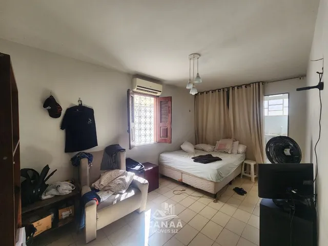 Imagem 4: Vende-se Espaçosa Casa em Ponta do Farol - 360m² - Ideal Para Ponto Comercial