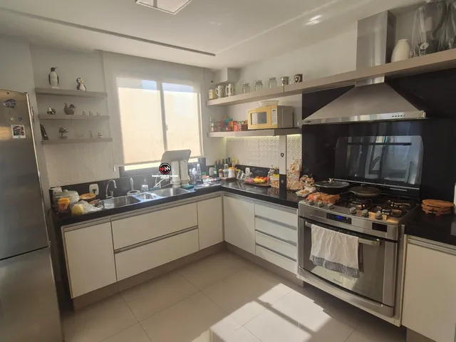 Imagem 7: Apartamento á venda em Guarapari Es de frente para o mar da Praia do Morro com 03