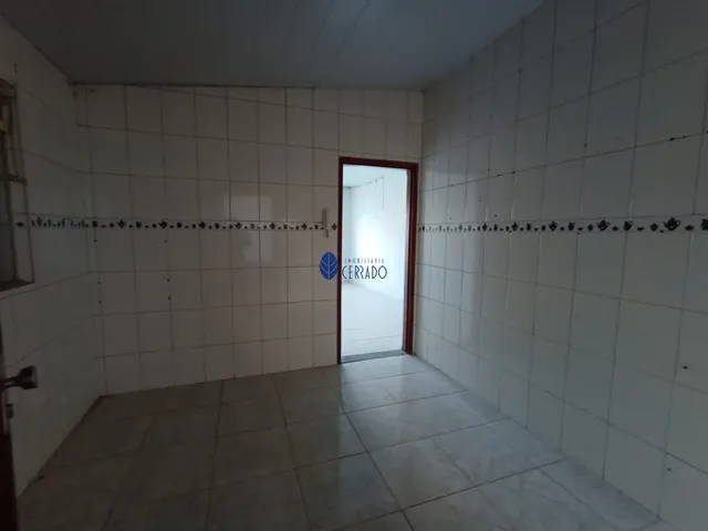 Imagem 4: Espaçosa Casa com 3 Quartos à Venda no Bairro Maracanã - Anápolis-GO