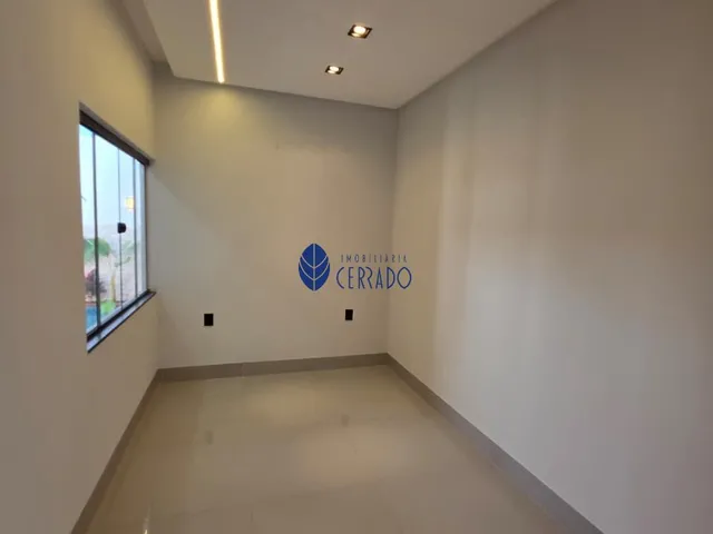 Imagem 8: Casa Térrea com Fachada Imponente à Venda no Bairro Ayrton Senna - Anápolis