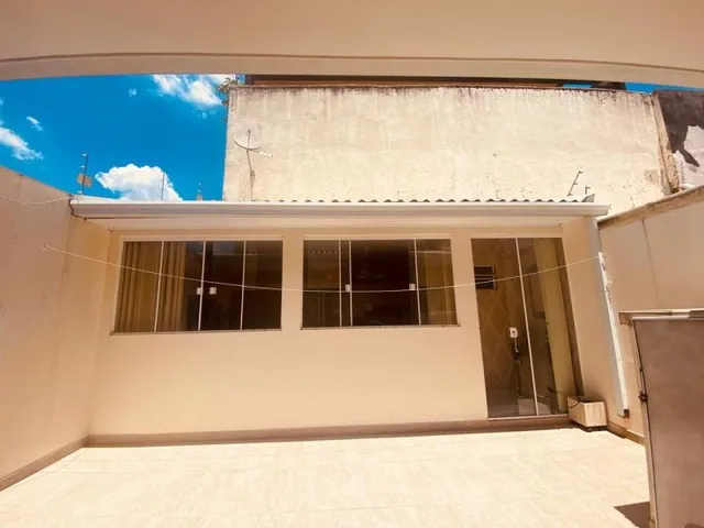 Imagem 2: SOBRADO RESIDENCIAL em CURITIBA - PR, BAIRRO ALTO