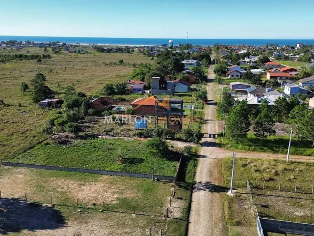 Imagem 14: Amplo terreno aterrado e pronto para construir!