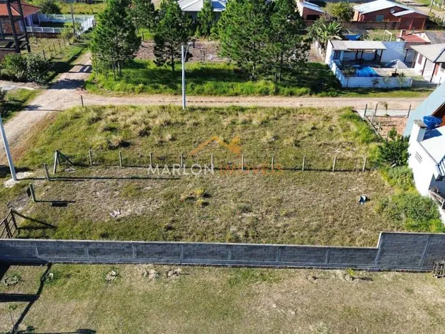 Imagem 7: Lindo terreno de frente para o norte, na Praia Paraíso em Torres/RS