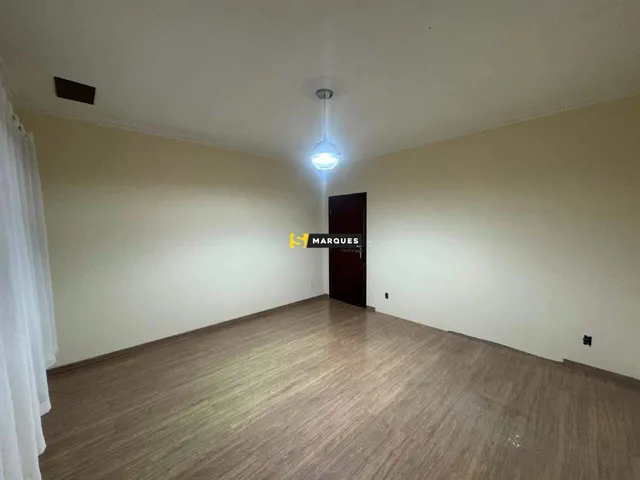Imagem 9: Oportunidade - Imóvel Comercial/Residencial para alugar, 390 m² bairro Anita Garibaldi