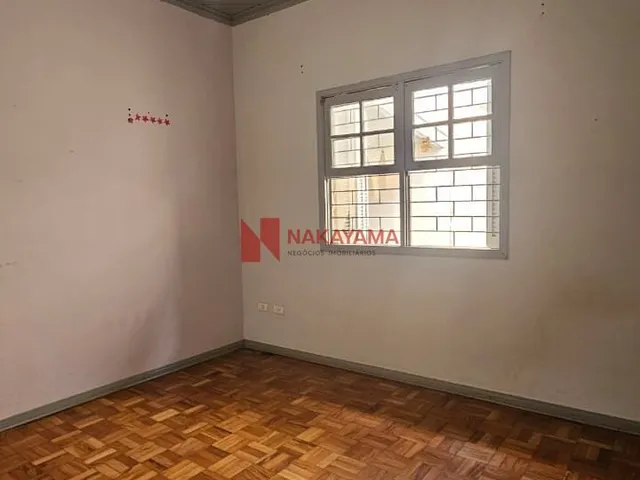 Imagem 8: Casa para Locação em Londrina com Suíte e Amplo Terreno