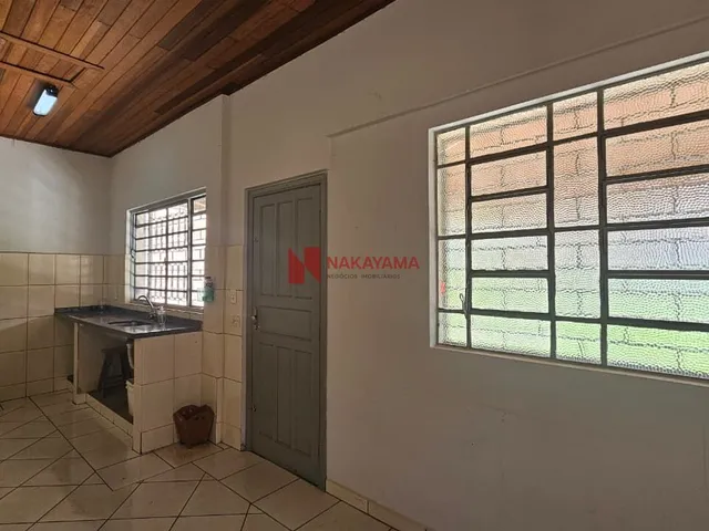 Imagem 7: Casa para Locação em Londrina com Suíte e Amplo Terreno