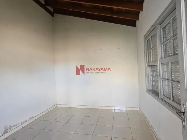 Imagem 16: Casa para Locação em Londrina com Suíte e Amplo Terreno