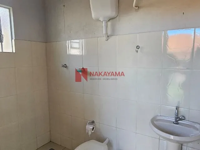 Imagem 11: Casa para Locação em Londrina com Suíte e Amplo Terreno