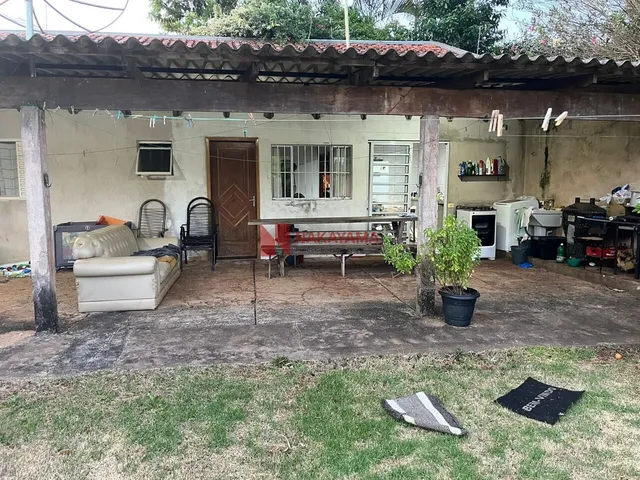Imagem 7: Casa à Venda com Terreno Amplo no Cambezinho em Londrina