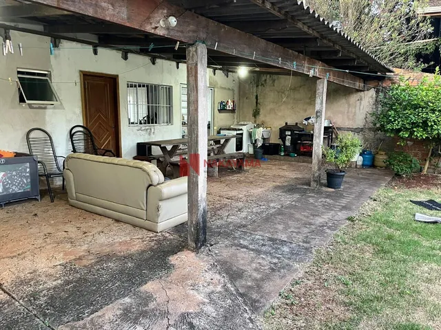 Imagem 2: Casa à Venda com Terreno Amplo no Cambezinho em Londrina