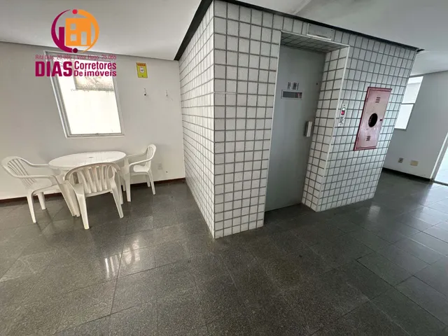 Imagem 5: Vendo excelente Apartamento nascente total com 80m2, varanda, sala ampla, 2/4, banheiros