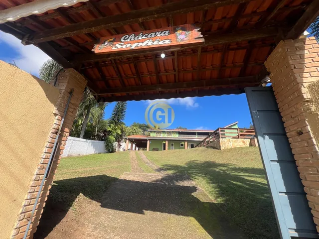 Imagem 11: Imperdível Chácara à Venda em Jacareí-SP, Bairro Veraneio Irajá! 4 quartos, 1