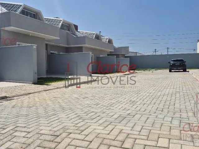 Imagem 4: Se seu sonho é morar numa casa moderna, nova e ainda em condomínio fechado, pertinho