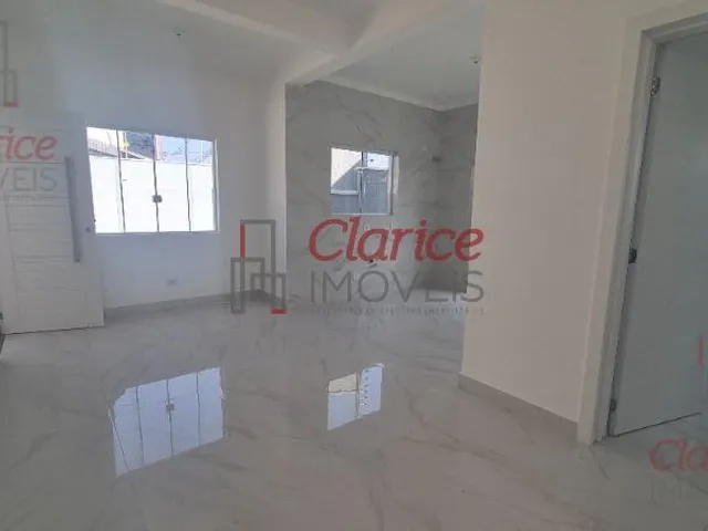 Imagem 5: Se seu sonho é morar numa casa moderna, nova e ainda em condomínio fechado, pertinho